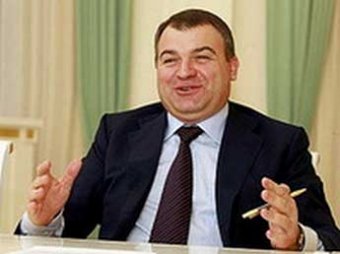 СМИ: дело об аферах Сердюкова на 10 млрд может развалиться, не дойдя до суда