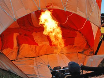 В Турции рухнул воздушный шар с туристами: один погиб