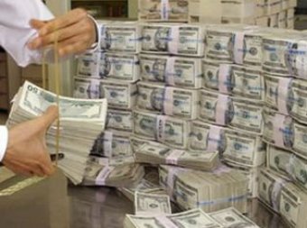 Жена зама главного наркополицейского РФ заработала почти 730 млн за год