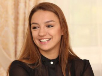 Известная гимнастка Евгения Канаева вышла замуж за хоккеиста