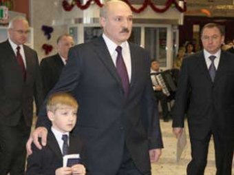 Армянские СМИ возмущены тратами из бюджета на 9-летнего Колю Лукашенко