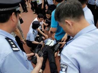 Около 30 человек стали жертвами беспорядков в Китае