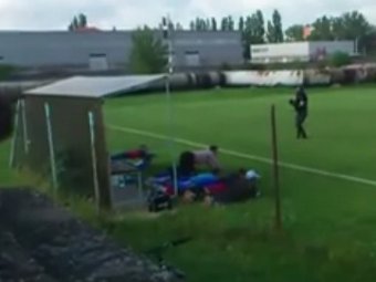 Румынского футболиста арестовали на поле прямо во время игры