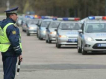 Московских гаишников поймали на оказании эскорт-услуг депутатам