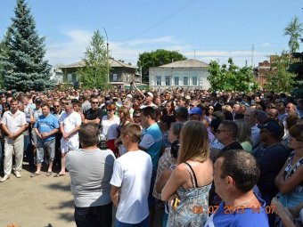 События в Пугачеве Саратовской области: жители грозят устроить самосуд (ВИДЕО)