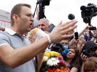Навальный вернулся в Москву: на Ярославском вокзале перед этим объявили эвакуацию