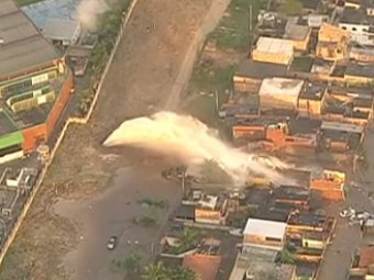 В Рио-де-Жанейро 20-метровое цунами из нечистот убило 3-летнего ребенка