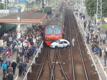 ДТП на переезде в Щербинке произошло из-за драки дежурного
