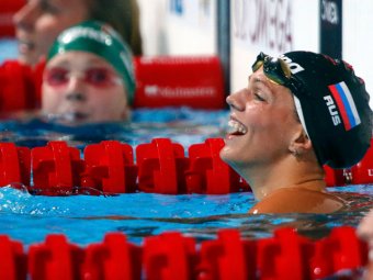 Юлия Ефимова выиграла второе золото ЧМ на 50-метровке брассом