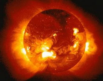 NASA: магнитное поле Солнца скоро перевернется