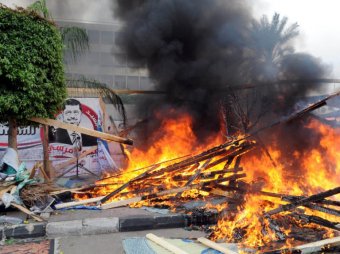 В Египте боестолкновения перекинулись на популярные курорты