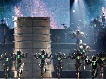 Cirque du Soleil показал запрещенное в Китае фото с площади Тяньаньмэнь