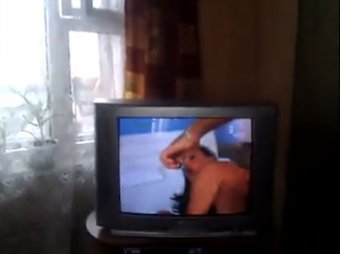 Белорусу, показавшему порно по ТВ, дали реальный срок