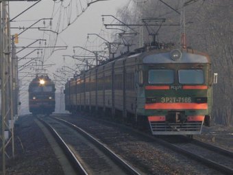 Авария на Щербинке 26 августа: столкнулись легковушка и электричка (ФОТО, ВИДЕО)