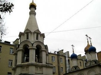 Разъяренная женщина разбила в московском храме икону стоимостью 1 млн рублей