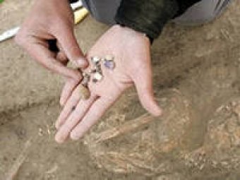 Учёные: древнейшие египетские бусы сделаны из метеорита