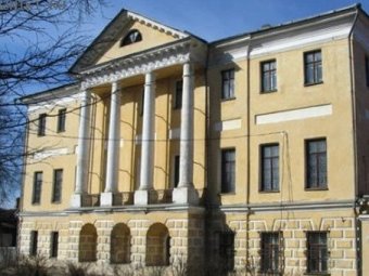 Во Владимирской области из музея украли картины Шишкина и Коровина