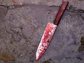В Забайкалье 17-летняя девушка зверски зарезала двух мужчин