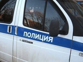 В Екатеринбурге лихач протащил инспектора ГИБДД на капоте машины 2 км