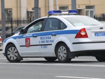 В Москве в попавшем в ДТП автомобиле обнаружено тело убитой женщины