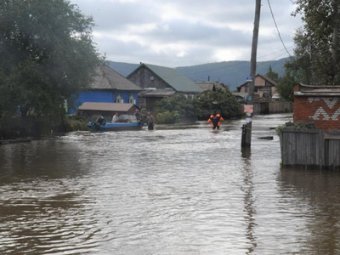 В Комсомольске-на-Амуре прорвана дамба, вода поднялась сразу на 1,5 метра