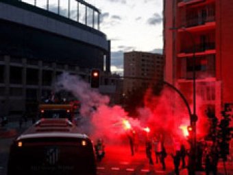 В Мадриде хулиганы с заточками и ножами напали на болельщиков "Зенита"