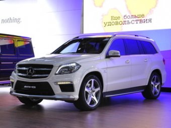 Из автосалона в Москве угнали Mercedes GL63 AMG за 7,7 млн рублей