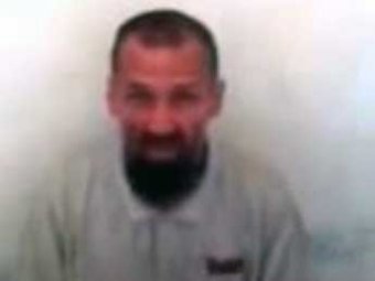 Боевики опубликовали видео с похищенным в Сирии инженером из России