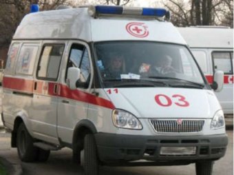 В Омске автобус переехал выпавшую из салона двухлетнюю девочку