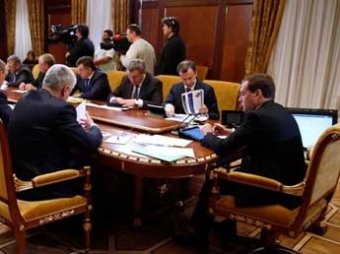 Медведев согласился ввести для Украины предоплату газа
