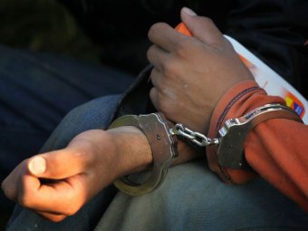 В Морокко подростков арестовали за поцелуй