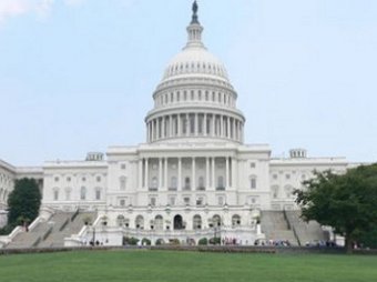 В Сенате США достигли соглашения по бюджету, дефолт временно отменяется