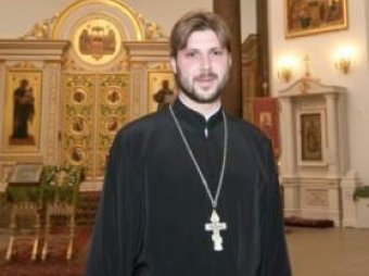 Духовный наставник "Зенита" заочно арестован за педофилию