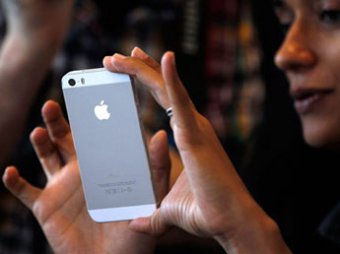 СМИ узнали, когда Apple выпустит iPhone c выпуклым большим дисплеем