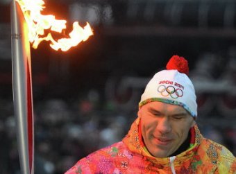 Олимпийский огонь в Кемерово 30 ноября: эстафету открыл Николай Валуев (ВИДЕО)