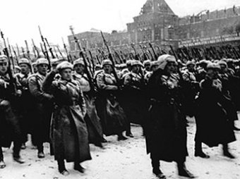 Рассекречены документы Минобороны о параде 1941 года в Москве