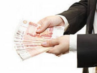 Депутатам Госдумы повышают зарплату до 250 тысяч рублей в месяц