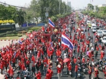 Введен особый режим безопасности из-за беспорябков в Бангкоке