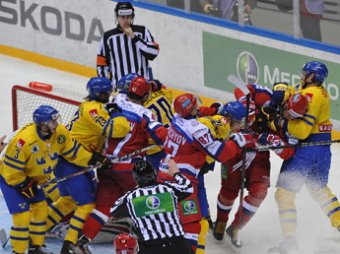 Сборная России по хоккею обыграла Швецию со счетом 3:2