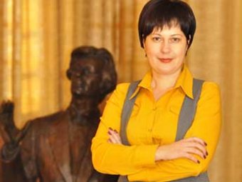 Рязанский министр культуры лишилась поста из-за Есенина