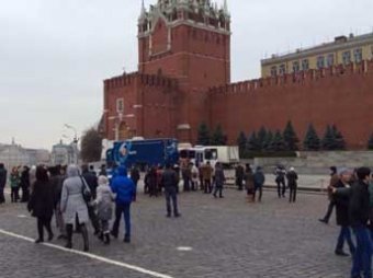 В Москве эвакуировали людей с Красной площади из-за угрозы взрыва