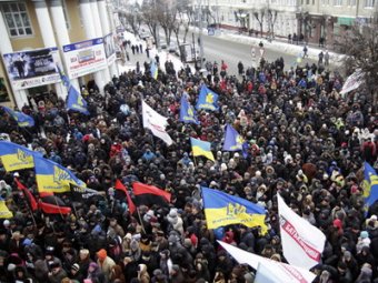 На Украине продолжаются народные бунты в регионах: Чернигов, Винница, Полтава