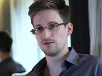 США: Сноудену могли помогать российские спецслужбы