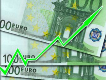 Евро впервые в истории стоит больше 48 рублей