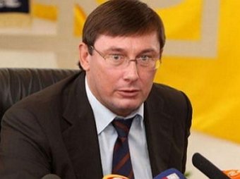 В Киеве бойцы «Беркута» жестоко избили экс-министра МВД Украины Юрия Луценко