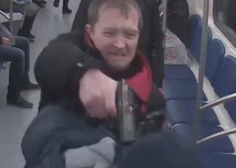 За расстрел дагестанца в московском метро задержали отца и сына