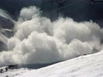 В Башкирии снежная лавина накрыла троих детей, один ребенок погиб