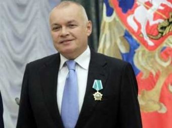 Путин наградил тележурналиста Киселева орденом "За заслуги перед Отечеством"
