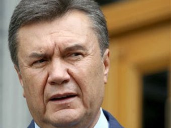 В Швейцарии завели дело об отмывании денег на Януковича и его сына