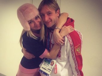 Яна Рудковская пообещала разобраться со "шлаком" в адрес Плющенко